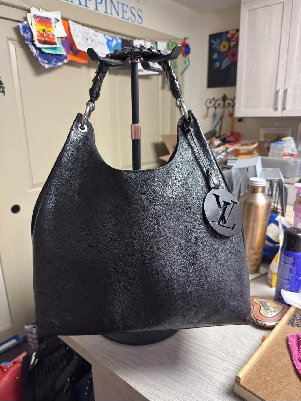 Louis Vuitton Carmel hobo in black mahina leather
